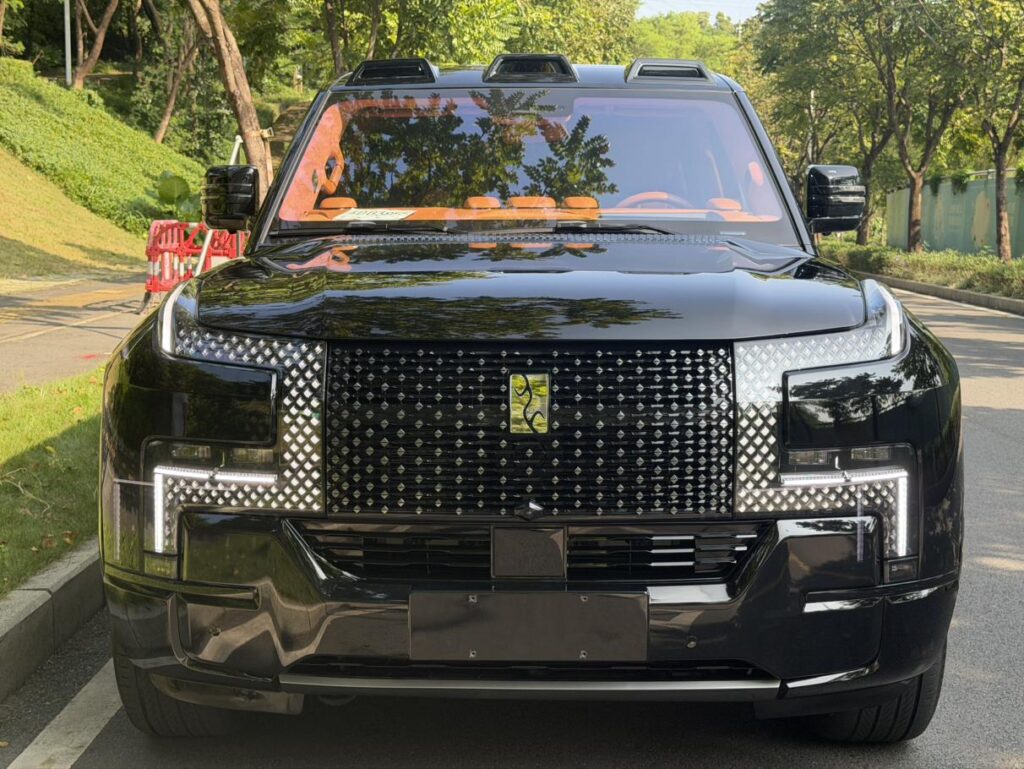 Yangwang U8 2023 Luxury Version